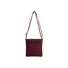 Shop Bentley Bourgogne Sac à bandoulière matelassé Cargo avec 2 poches avant à glissière in Canada at only $49.99 7th look