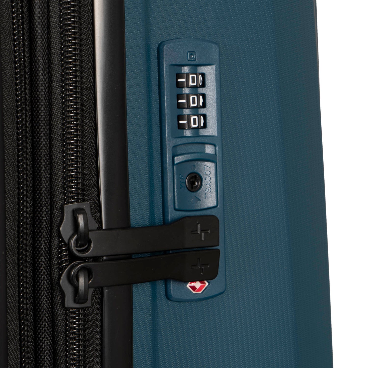 Dynamo Hardside 31" Luggage -  - 

        Tracker
      
