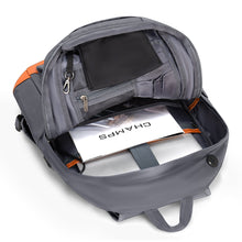 Shop Bentley Gris Sac à dos du quotidien Champs Vintage in Canada at only $99.99 7th look
