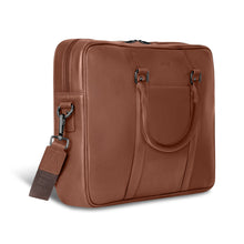 Shop Bentley Brun Porte-documents mince en cuir Champs Onyx in Canada at only $149.99 3rd look