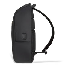 Shop Bentley Noir Sac à dos technologique Champs Onyx in Canada at only $99.99 4th look