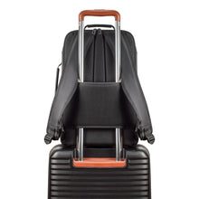 Shop Bentley Noir Sac à dos de voyage Champs Onyx in Canada at only $119.99 6th look