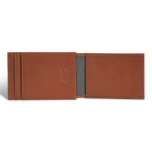 Shop Bentley Brun Porte-cartes hybride magnétique en cuir Champs Onyx in Canada at only $34.99 4th look