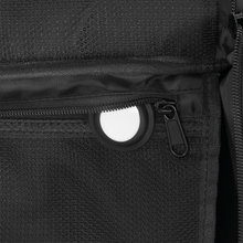 Shop Bentley Noir Sac de voyage signature Edition22 in Canada at only $97.99 9th look