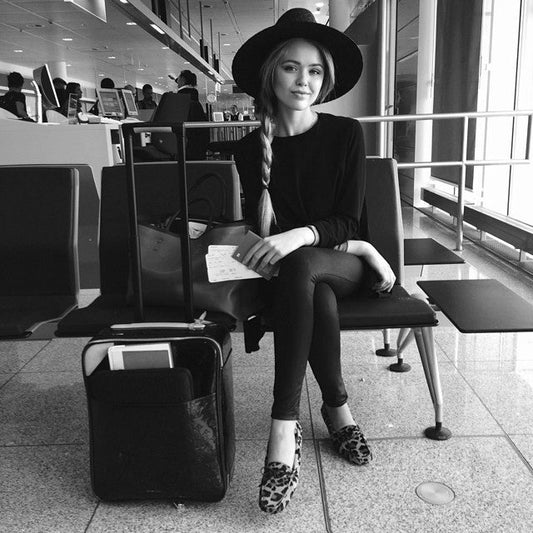 Q&A — Should I dress up for the plane?