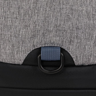 
                    Shop Bentley Noir et gris Sac à dos Tracker à 3 compartiments in Canada at only $59.99 17th look
                  