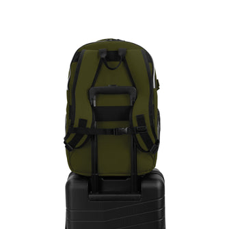 
                    Shop Bentley Green Sac à dos Tracker Fully Loaded in Canada at only $69.99 8th look
                  