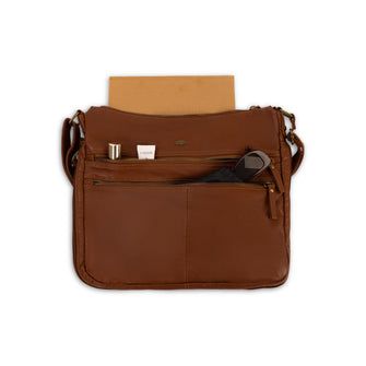 
                    Shop Bentley Cognac Sac à bandoulière extensible Cargo Basic in Canada at only $69.99 6th look
                  
