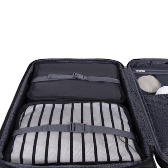 
                    Shop Bentley Noir Valise de soute moyenne Air Canada Fusion in Canada at only $199.99 6th look
                  
