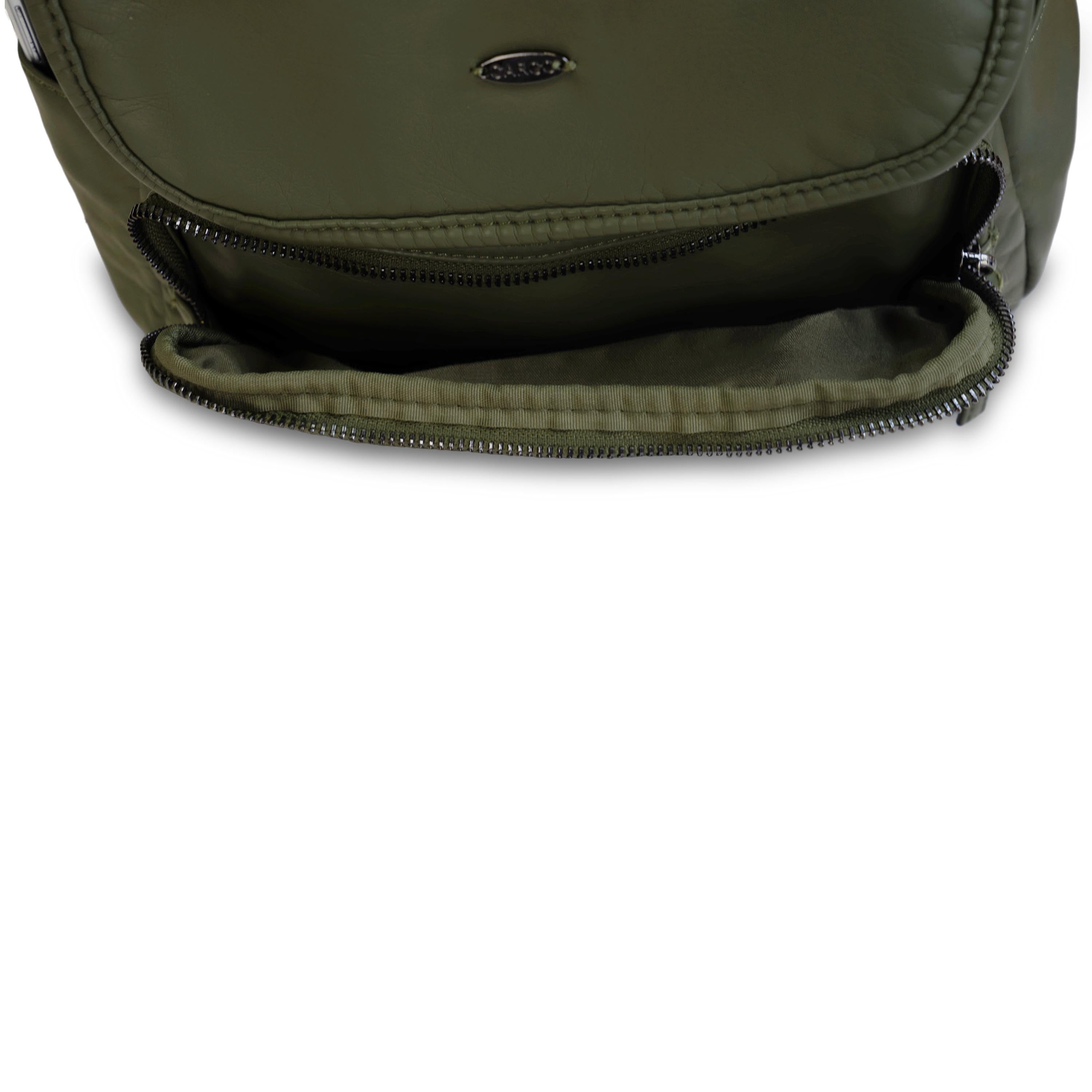 Shop Bentley Kaki Sac à dos à rabat matelassé Cargo in Canada at only $59.99 8th look