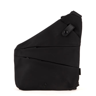 
                    Shop Bentley Noir Sac à bandoulière RFID en nylon Tracker Basic in Canada at only $44.99 1st look
                  