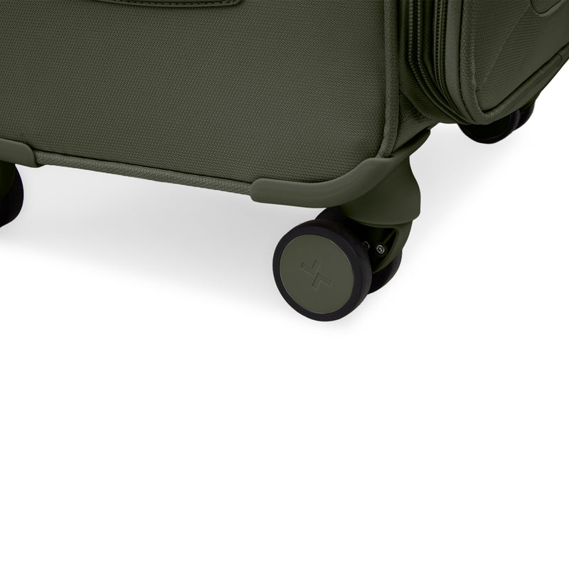 
        Shop Bentley Kaki Grande valise souple Tracker Verona in Canada at only $229.99 12th look
      