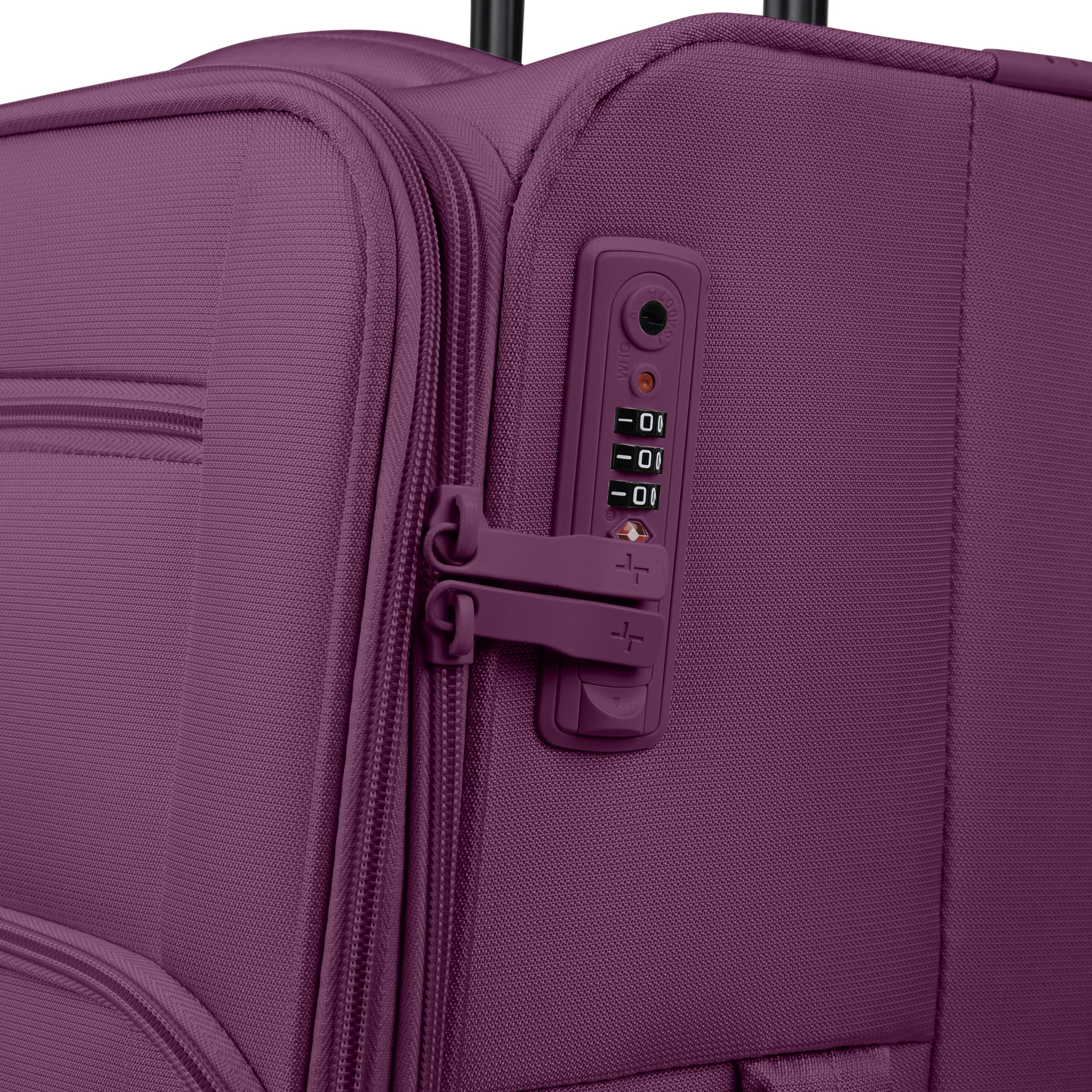 Shop Bentley Noir Valise moyenne souple Tracker Verona in Canada at only $199.99 48th look