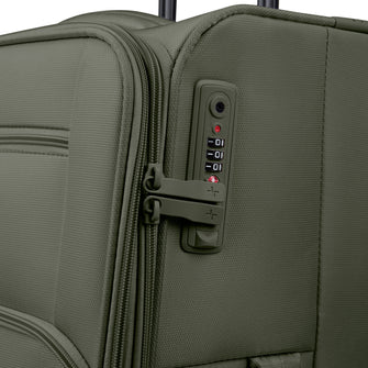 
                    Shop Bentley Dusty Pink Valise moyenne souple Tracker Verona in Canada at only $199.99 4th look
                  