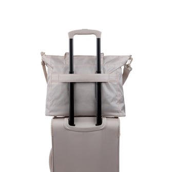 
                    Shop Bentley Beige avoine Sac fourre-tout Tracker Verona in Canada at only $79.99 5th look
                  