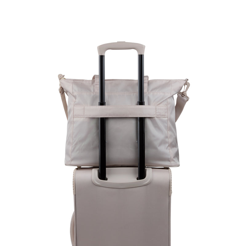 
        Shop Bentley Oat Tracker Verona Tote Bag in Canada at only $79.99 15th look
      