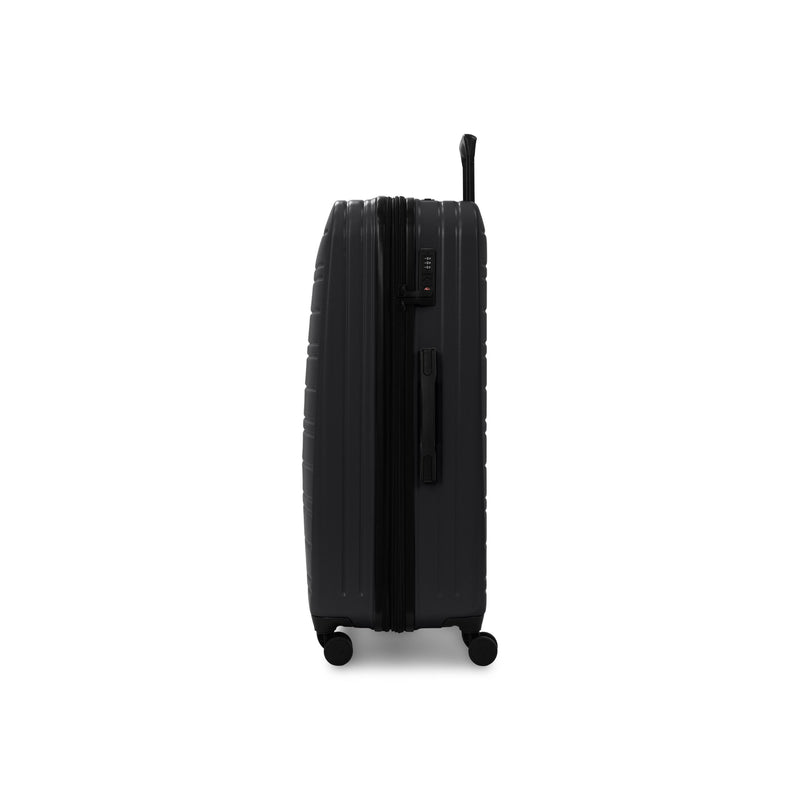 
        Shop Bentley Noir Ensemble de 3 valises Tracker Legend in Canada at only $324.97 3rd look
      