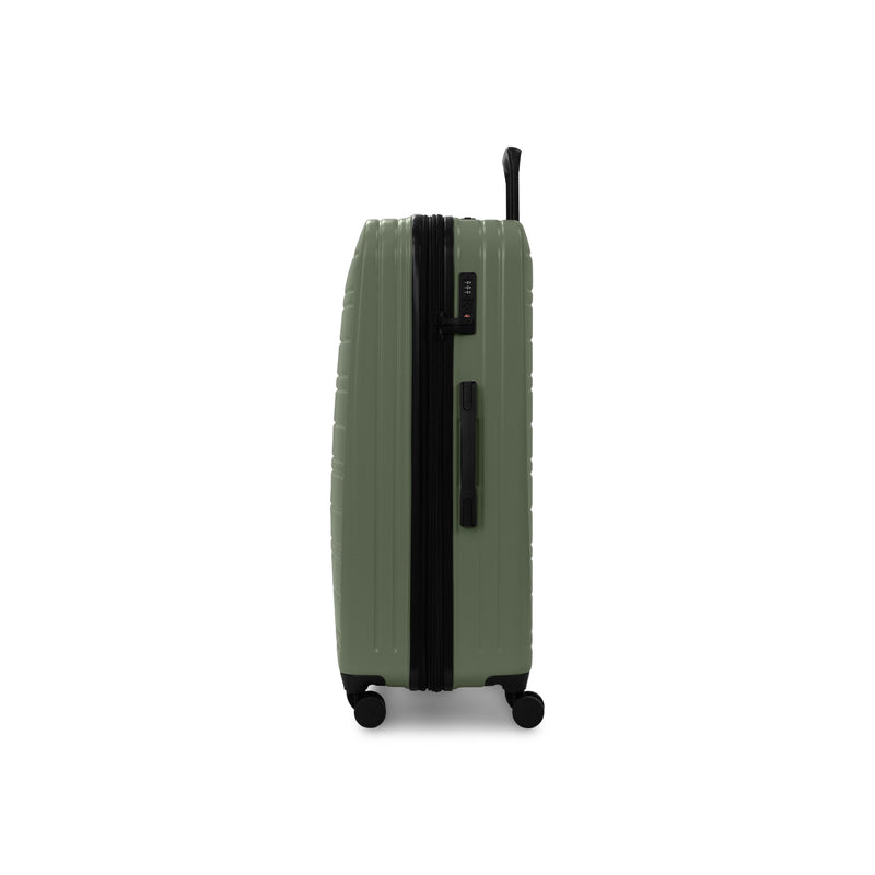 
        Shop Bentley Olive, Ensemble de 3 valises Tracker Legend in Canada at only $324.97 13th look
      
