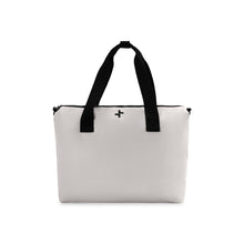 
                    Shop Bentley Ivory Ensemble valise de cabine et sac fourre-tout Tracker Uptown in Canada at only $119.99 7th look
                  