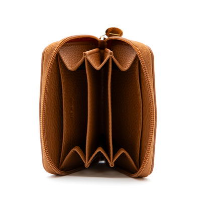 Shop Bentley Cognac Petit portefeuille RFID à glissière en cuir grainé Riona Ketty in Canada at only $29.99 3rd look