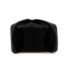 
                    Shop Bentley Noir Portefeuille RFID à glissière Riona Soho in Canada at only $24.99 3rd look
                  