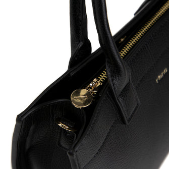 
                    Shop Bentley Noir Mini fourre-tout en cuir Riona Cady in Canada at only $69.99 4th look
                  