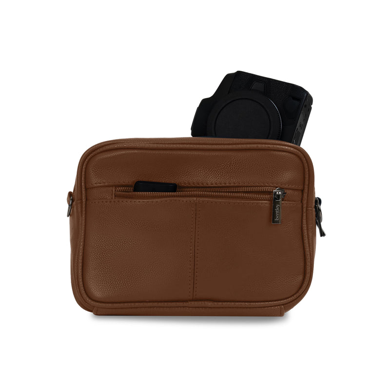 
        Shop Bentley Cognac ac pour appareil photo RFID Bentley Mini Essentials in Canada at only $29.99 10th look
      