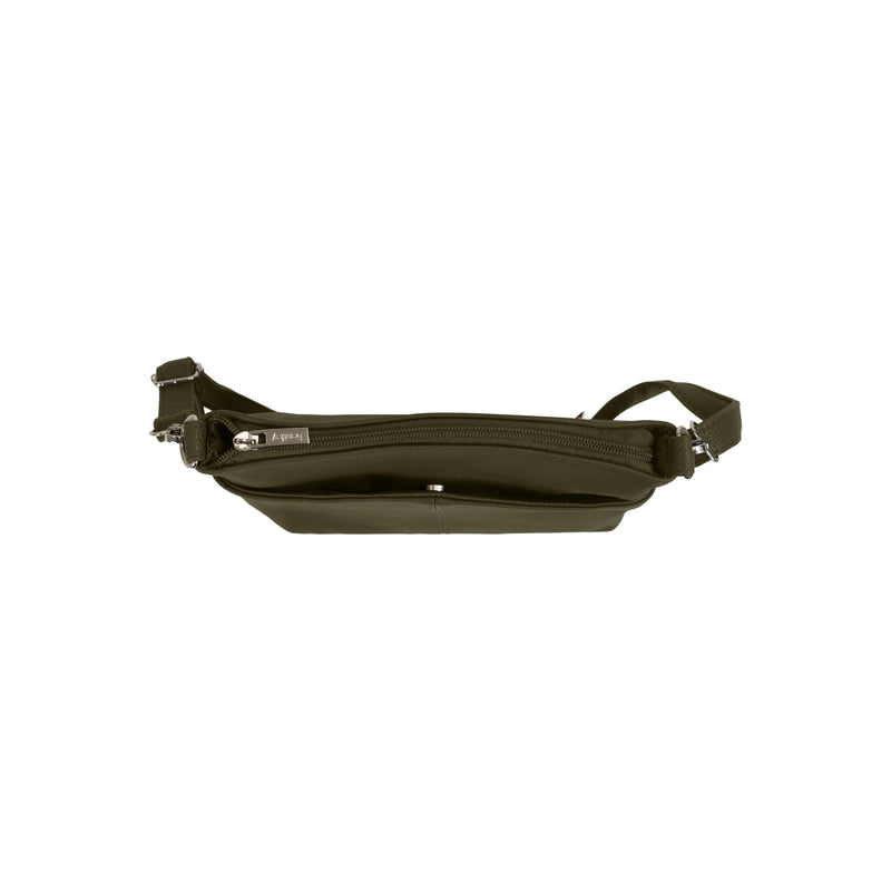 
        Shop Bentley Kaki Sac à bandoulière vertical RFID Bentley Mini Essentials in Canada at only $29.99 28th look
      
