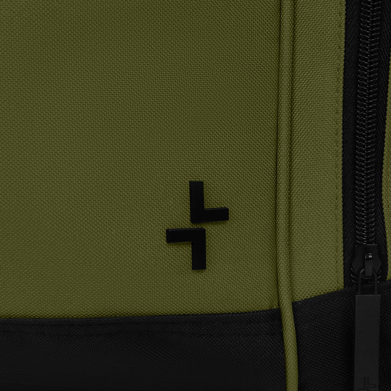 
        Shop Bentley Kaki Sac de voyage Tracker Everyday in Canada at only $59.99 25th look
      