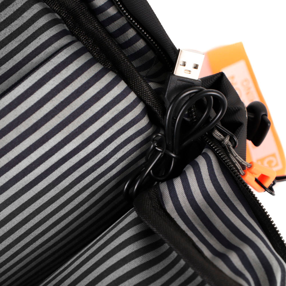 Tracker Next Gen sling bag