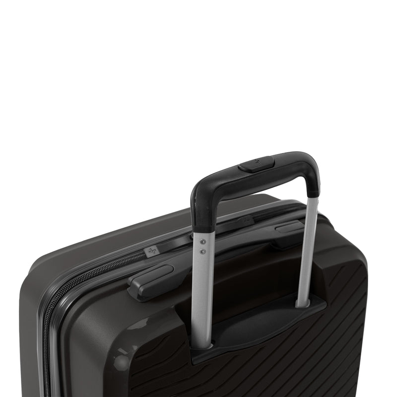 
        Shop Bentley Gris Valise de cabine Tracker Dynamo DLX  in Canada at only $89.99 34th look
      