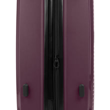 
                    Shop Bentley Noir Ensemble de 3 valises Tracker Dynamo in Canada at only $799.99 4th look
                  