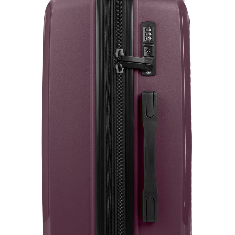 
        Shop Bentley Noir Grande Valise Tracker Dynamo DLX  in Canada at only $269.99 16th look
      