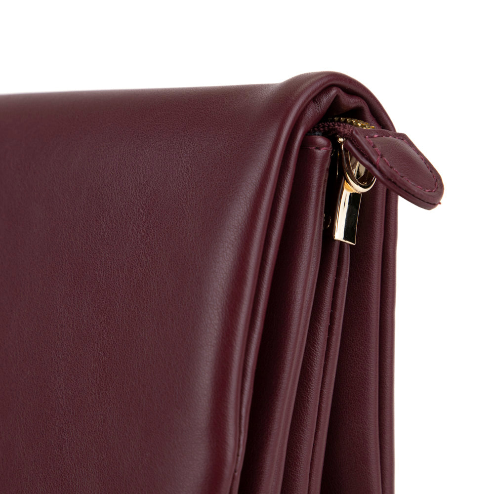 Shop Bentley Bourgogne Sac à bandoulière Riona 3 compartiments in Canada at only $69.99 3rd look