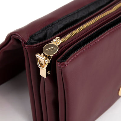Shop Bentley Bourgogne Sac à bandoulière Riona 3 compartiments in Canada at only $69.99 6th look