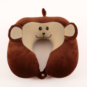 
                    Shop Bentley Brun Ensemble oreiller de voyage singe et masque Tracker Youth in Canada at only $17.49 4th look
                  