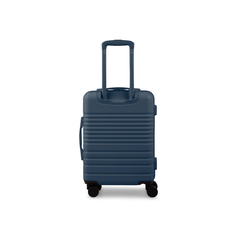 
        Shop Bentley Navy Tracker Milan 4 piece in Canada at only $344.99 30th look
      