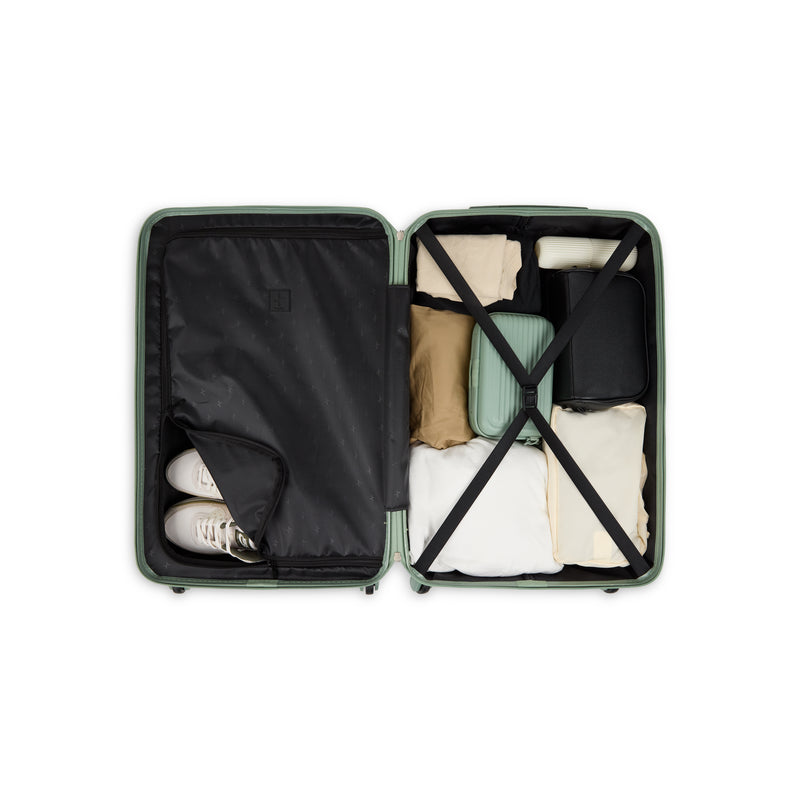 
        Shop Bentley Sauge Tracker Seoul – Ensemble 2 pièces in Canada at only $189.99 16th look
      