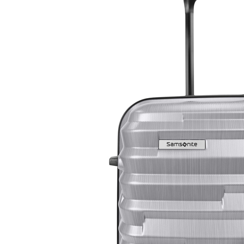 
        Shop Bentley Silver Samsonite Ziplite 4.0 Medium Check-in in Canada at only $189.99 15th look
      
