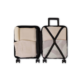 
                    Shop Bentley Lilac Tracker Legend Carry-on in Canada at only $89.99 3rd look
                  