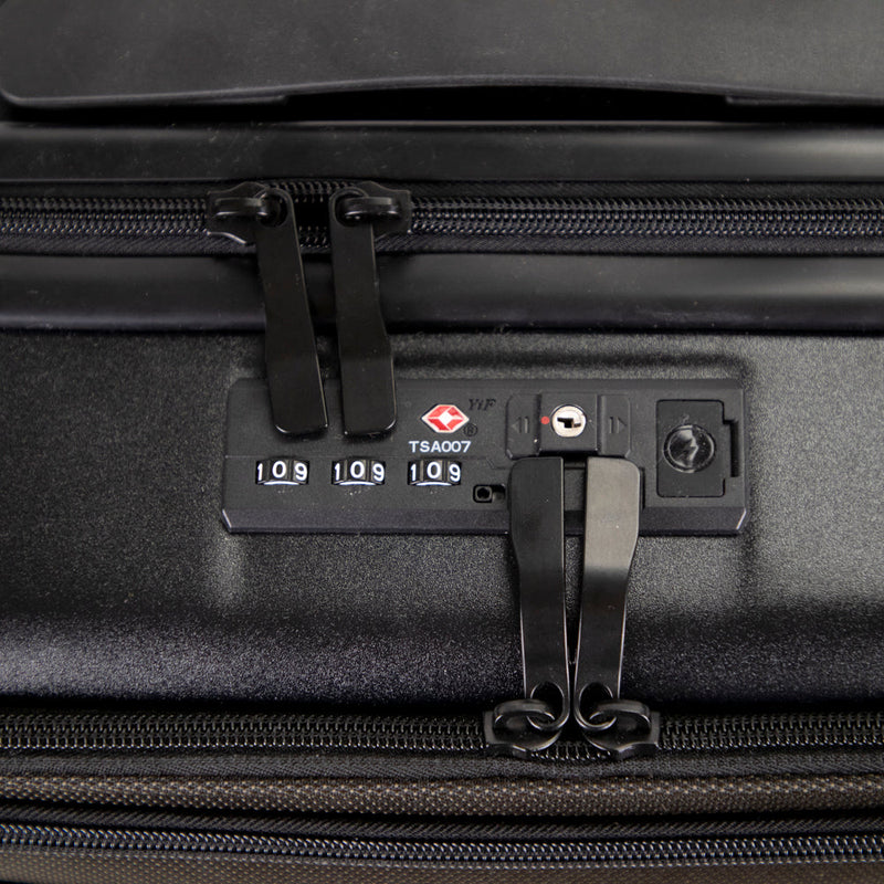 
        Shop Bentley Vert olive Valise de cabine hybride Tracker Pro in Canada at only $125.99 15th look
      
