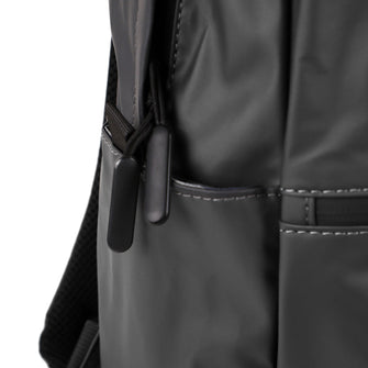 
                    Shop Bentley Gris Sac à dos Tracker Everyday in Canada at only $41.99 3rd look
                  