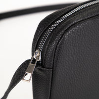 
                      Shop Bentley Noir Mini sac à bandoulière Bentley Classic in Canada at only $17.49 3rd look
                    