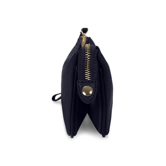 
                    Shop Bentley Bleu marine Portefeuille à dragonne Tracker in Canada at only $34.99 4th look
                  