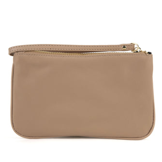 
                    Shop Bentley Beige Portefeuille à dragonne avec rabat Tracker Luxelite in Canada at only $20.99 2nd look
                  