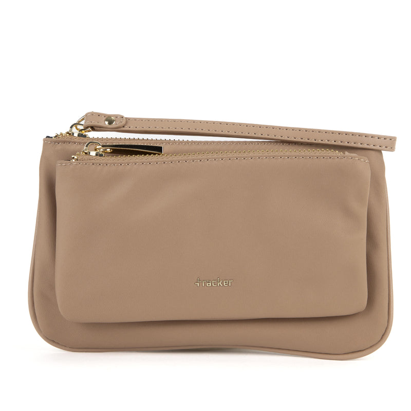 
        Shop Bentley Beige Portefeuille à dragonne avec rabat Tracker Luxelite in Canada at only $20.99 7th look
      