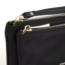 
                    Shop Bentley Noir Portefeuille à dragonne avec rabat Tracker Luxelite in Canada at only $20.99 5th look
                  