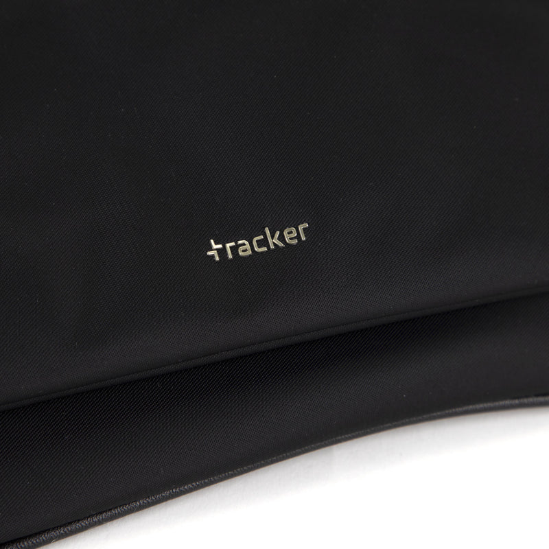 
        Shop Bentley Noir Portefeuille à dragonne avec rabat Tracker Luxelite in Canada at only $20.99 16th look
      
