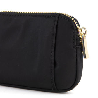 
                    Shop Bentley Noir Portefeuille compact à fermeture à glissière LuxeLite Tracker in Canada at only $14.99 4th look
                  