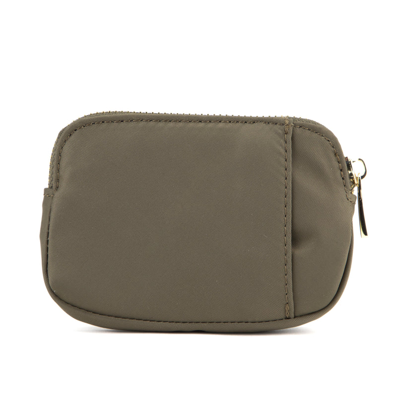 
        Shop Bentley Kaki Portefeuille compact à fermeture à glissière LuxeLite Tracker in Canada at only $14.99 7th look
      